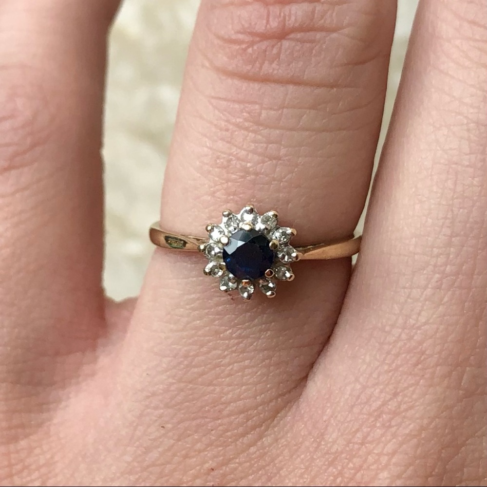 Sapphire Diamond Halo Yellow Gold Vintage Ring